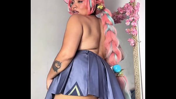 Cute Chubby Varessa Cosplayer Striptease Massive Farts in Mini Skirt Then Naked