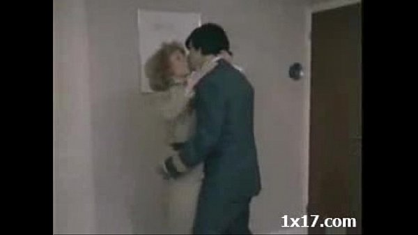 Play MP4 - Danish Vintage