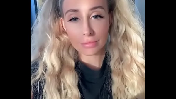 Nonton Celebrating Inernationla Women's Day - Who Wants To Have Fun? thumbnail