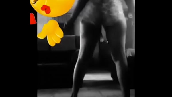 Showcasing my ebony ass for the pay 