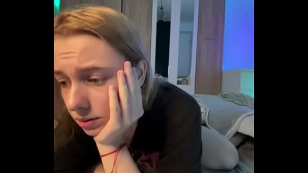 Pink pussy fingering with toy 