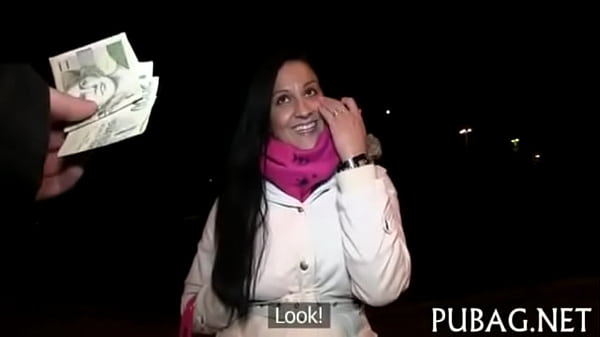 Morena puta ganhando 