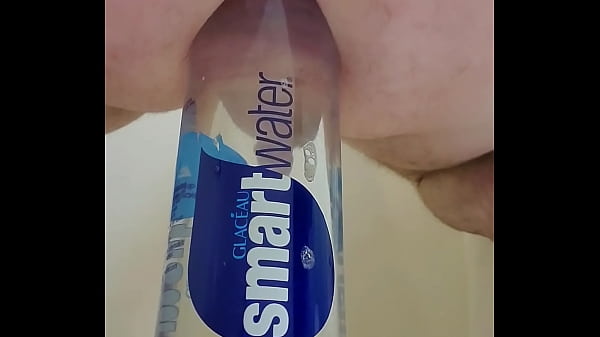 Stretching out my slutty asshole for fun 