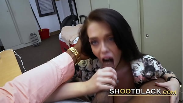 Busty chick with pierced nipples_gets her coochie squashed