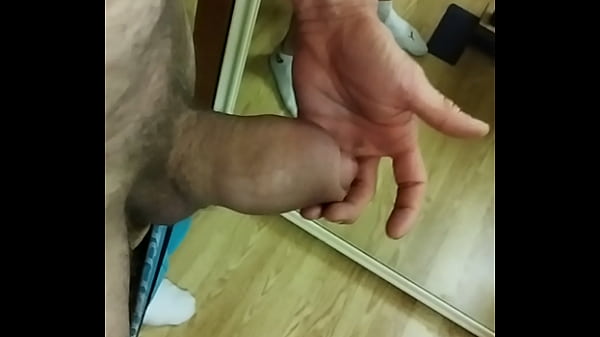 Play MP4 - Je secoue ma queue &eacute;paisse