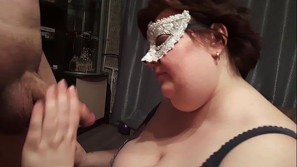 Hot amateur BBW gives excellent head to her lover - homemade blowjob with oral creampie