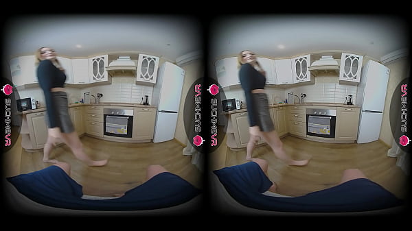 Sweety Babe Gets Naked And Takes A Cock And A Cum Load To The Face In Vr thumbnail