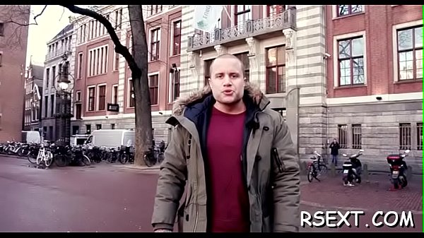 Tattooed mature gives oral sex 