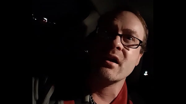 Play MP4 - Masturbating while Driving