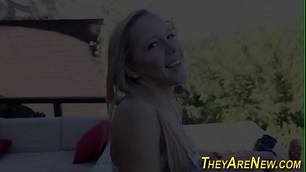 Nonton First Time Teen Sprayed thumbnail