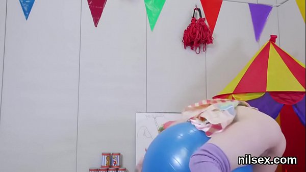 Slutty chick is_brought in anus asylum for uninhibitedtherapy