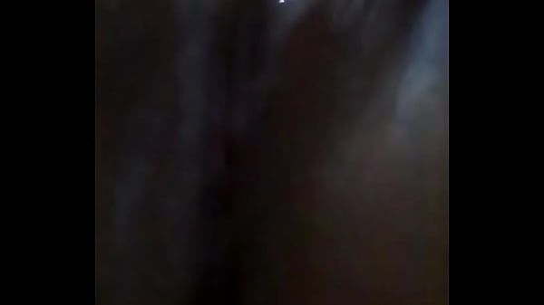 Novinha confiou no namorado e caiu na net