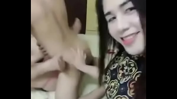 ชวนเพื่อนมาให้ผู้ชายเอา