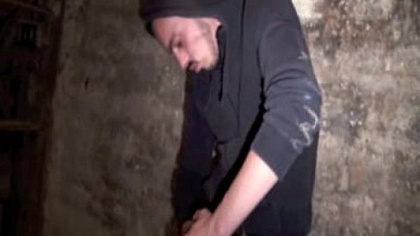 grosse queue de rebeu dans son cuyl 