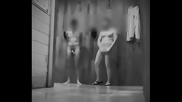 Amateur Guys Caught Having Fun In The Gym's Public Shower thumbnail