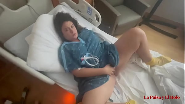 Play MP4 - Fucked at the Hospital by fake Doctor&excl; La Paisa Squirts over the floor