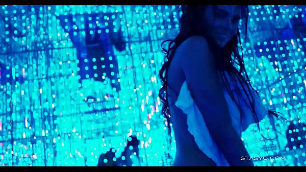 Busty russian babe dancing and teasing_in exclusive HD_video