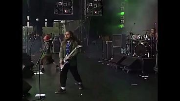 &eacute; um show em 1996 que ocorreu no festival pinkpop 