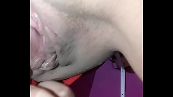 Tocandome la conchita