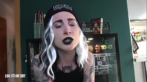 Exhibitionism Challenge Lou Nesbit Lia Louise