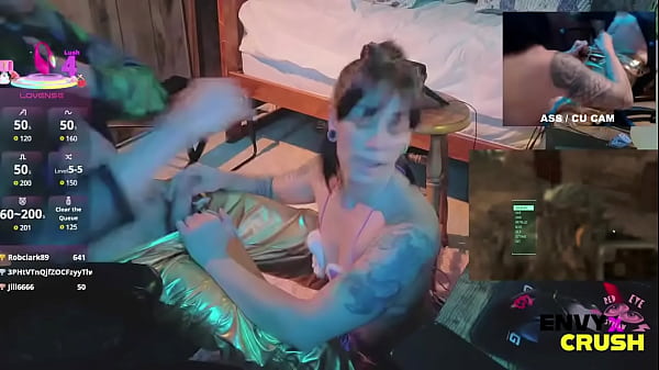 Nonton Gamer Girl In Kitty Bikini Drools All Over His Cock thumbnail