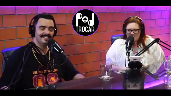 Quando eu vi um v&iacute;deo da minha mulher com o ex na hora entendi que ia adorar ver ela com outros caras