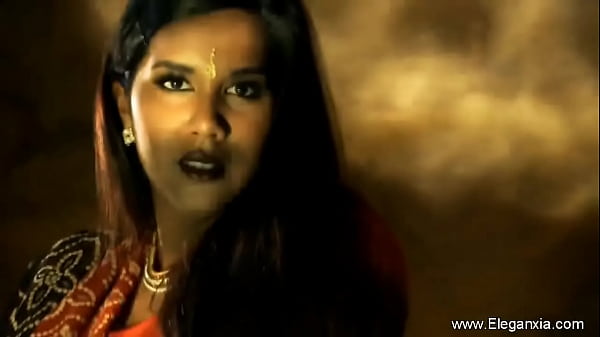 Erotic And Passionate Indian Milf Dancer thumbnail