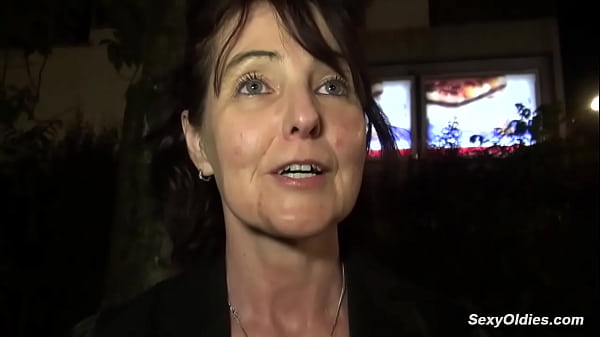 Amateur granny sucks and fucks bigcock