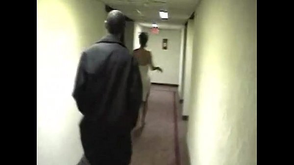 Play MP4 - Cynthia Pendragon - BBC Bachelor