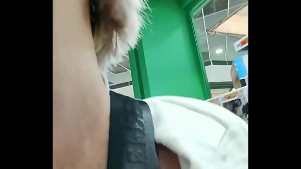 ICI TU AS LA STORY PUBLIC; ABONNE TOI POUR VOIR LA VIDEO HOT. MILF EN CHASSE AU ... 