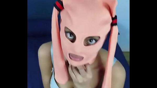 There ́s cold here don't you want to warm me up 