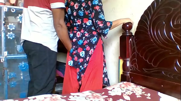 Indian step_sister_surprised by her_brother