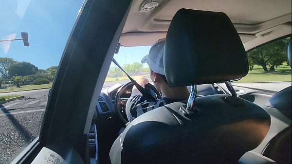 Follando Por Primera Vez En Un Uber thumbnail