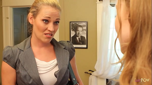 The lesbian couple bring on a cheating girl to make an amazing lesbian threesome 