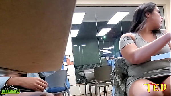 Esse pessoal n&atilde;o para de aprontar nem na hora de comer 