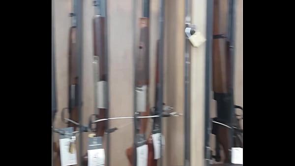 Nonton Les Mains En L'air ! Si Moua Ki &eacute; Le Pistoul&eacute; Xd thumbnail