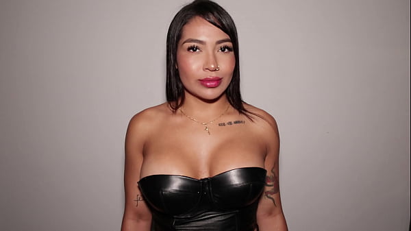 Latina Street Meat thumbnail