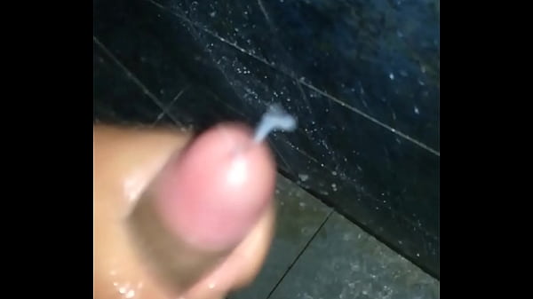 Play MP4 - Mi semen salpica &excl;&excl;&excl; Deja tu comentario &excl;&excl;&excl;