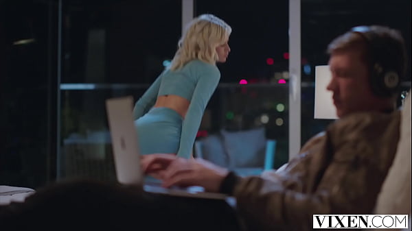 VIXEN Hot babe always gets her way 