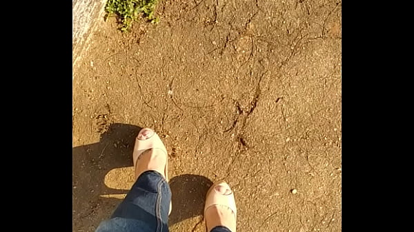 Walking on peeptoe shoes in public 