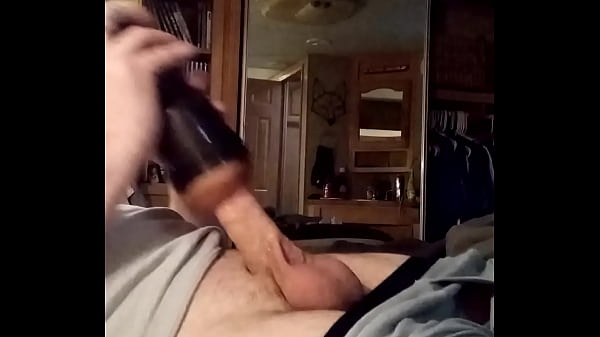 Making myself cum on vacation