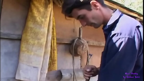 Play MP4 - Pericolosi segreti di famiglia &ndash; 2