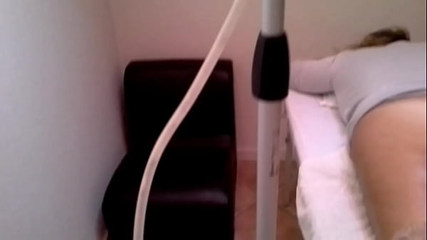 Play MP4 - Supposta di glicerina e 3 litri di clistere