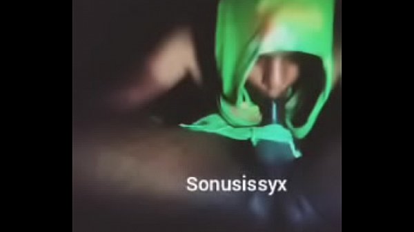 Sonu sucking like whore