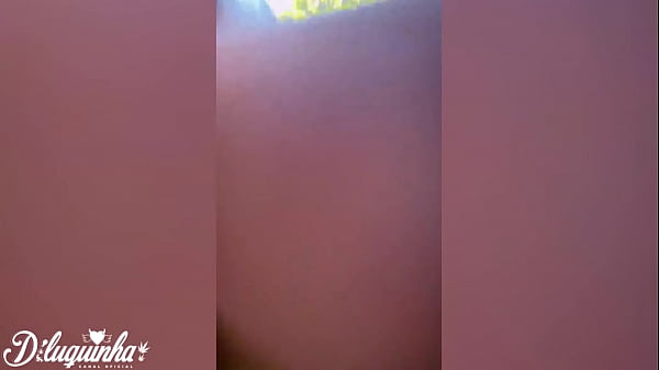 Sexo com minha amiga semcamisinha, fumando_um perdido na floresta