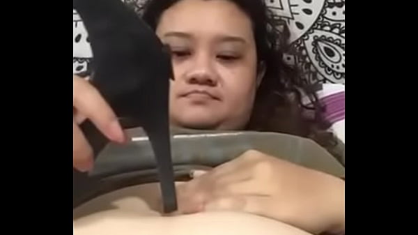 Bellybutton punishment Fetish