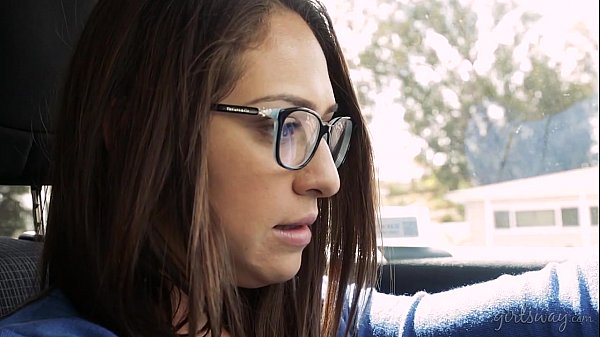 Play MP4 - You're same as me Alice&comma; you are gay&excl; - Sara Luvv&comma; Bree Daniels - Girlsway