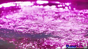 Smoking hot big titted brunette babe posing naked in the pool 