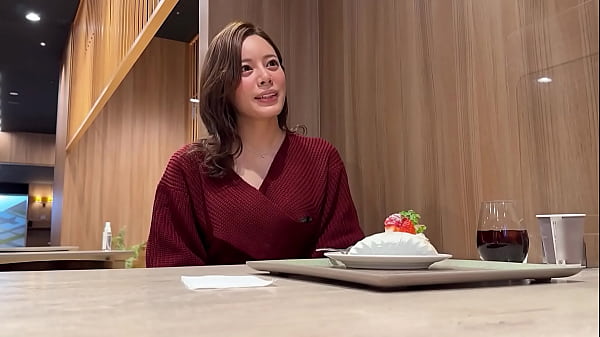 Part1 鍛え抜かれたパーフェクト筋肉質ボディの若妻【るい/27歳/人妻ol】前から後ろからズボズボしお互いに快楽を享受すれば、本気の喘ぎをまき散らしイき果てるるい。合わせて僕の精子もグンッと上がり・・・ thumbnail