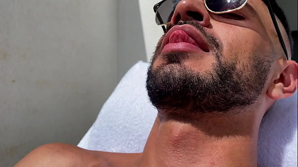 Play MP4 - Free First mn of Room Se&lbrack;r&rsqb;vices